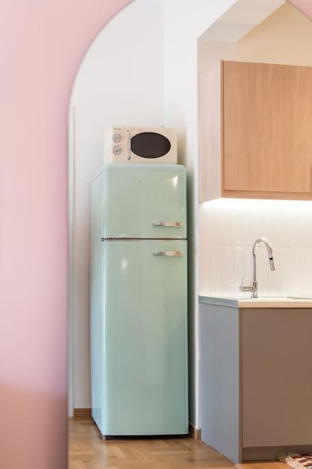 Appartement 1br Thiseio Charm - 10 Minutes From Acropolis *
